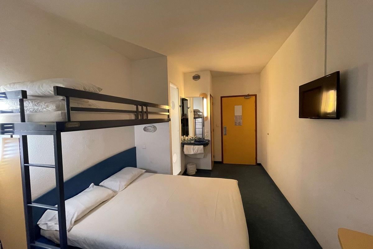 Kyriad Direct Montauban Centre Zewnętrze zdjęcie