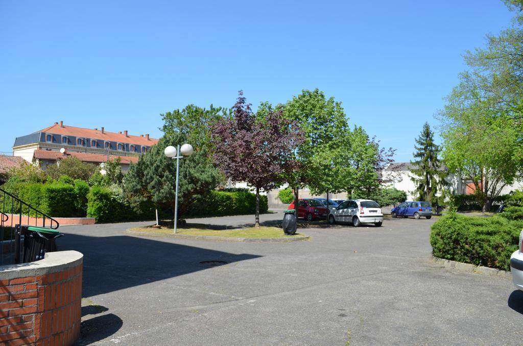 Kyriad Direct Montauban Centre Zewnętrze zdjęcie